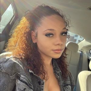 Meet your Posher, Lex